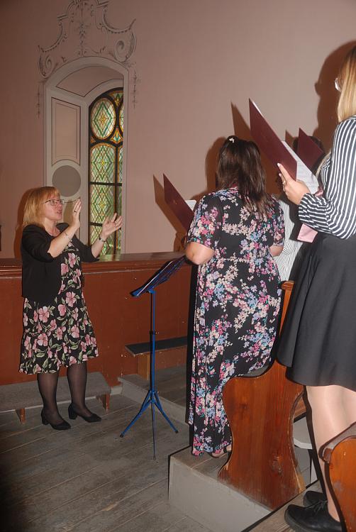 Chór parafialny i orkiestra